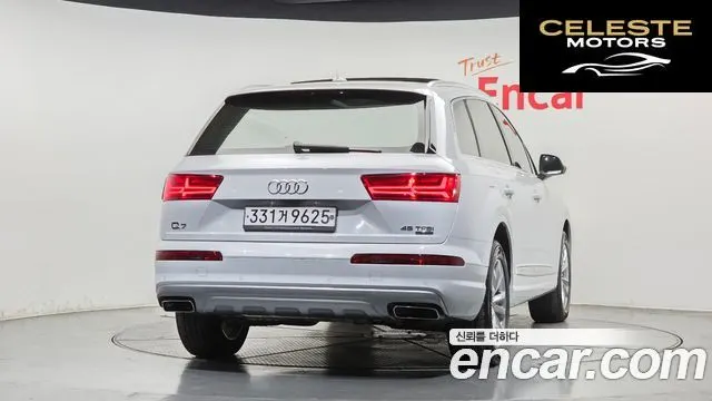 AUDI Q7 (4M) 45 TFSI Quattro 2019 — photo 4 sur 20