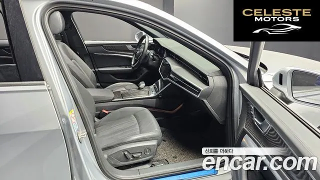AUDI A6 (C8) 45 TFSI Premium 2020 — photo 11 sur 38