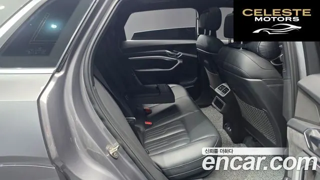 AUDI e-55 Quattro 2020 — photo 18 sur 39