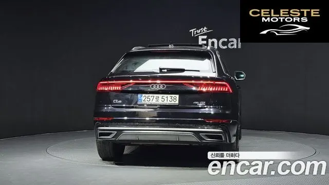 AUDI Q8 (4M) 45 TDI Quattro Premium 2021 — photo 4 sur 20