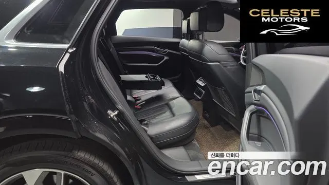 AUDI e-55 Quattro 2022 — photo 11 sur 26
