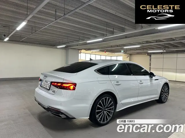 AUDI A5 (F5) 40 TFSI Quattro Premium Sportback 2023 — photo 4 sur 26