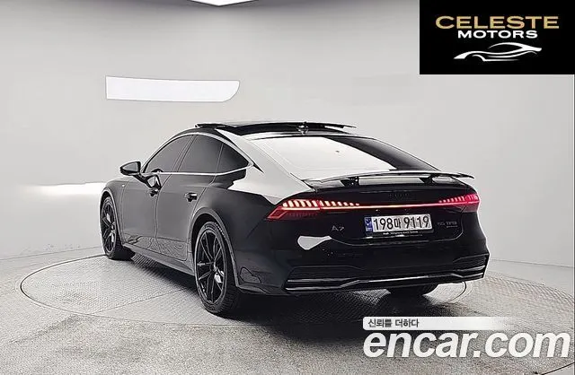 AUDI A7 (4K) 55 TFSI Quattro Premium 2021 — photo 2 sur 26
