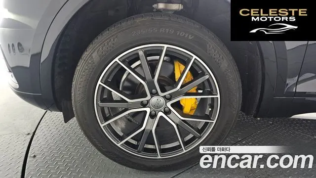 AUDI Q5 (FY) 45 TFSI Quattro 2020 — photo 4 sur 35