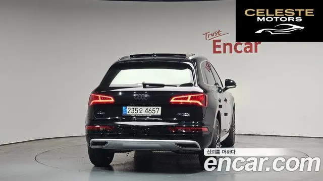 AUDI Q5 (FY) 45 TFSI Quattro 2020 — photo 3 sur 35