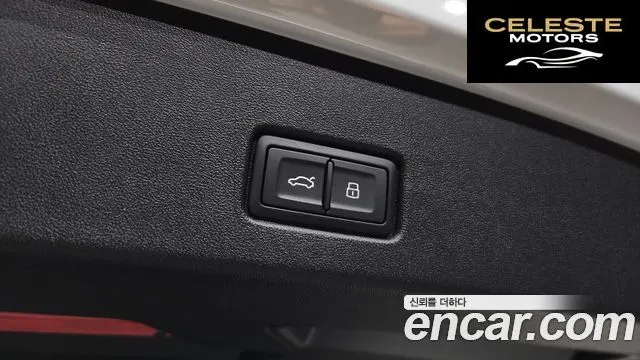 AUDI Q4 e-(F4) 45 Premium 2025 — photo 30 sur 36