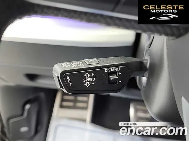AUDI Q8 (4M) 50 TDI Quattro Premium 2021 — photo 18 sur 26