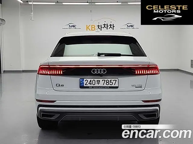 AUDI Q8 (4M) 50 TDI Quattro Premium 2021 — photo 3 sur 26