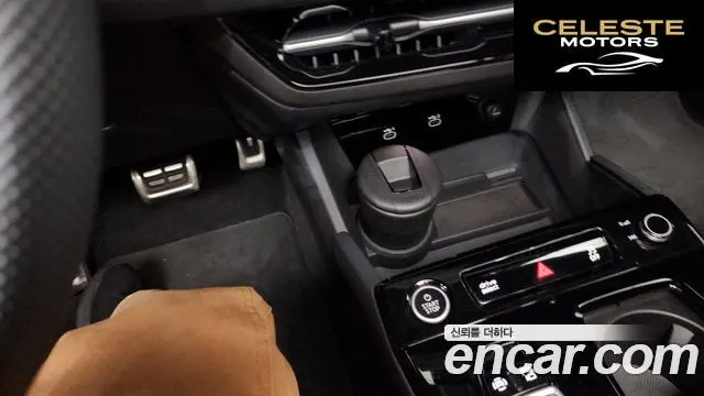 AUDI Q6 e-(GF) Performance Premium 2025 — photo 22 sur 40