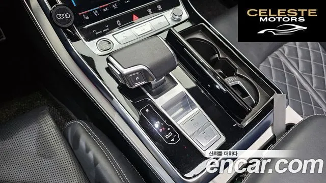 AUDI Q8 (4M) 55 TFSI Quattro Premium 2023 — photo 12 sur 37