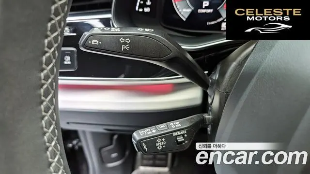 AUDI Q8 (4M) 55 TFSI Quattro Premium 2023 — photo 24 sur 37