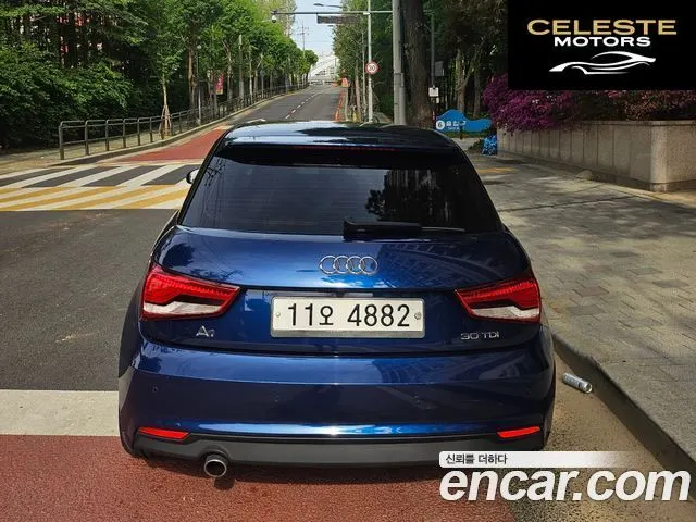 AUDI A1 30 TDI Premium 2015 — photo 22 sur 24