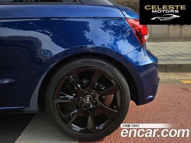 AUDI A1 30 TDI Premium 2015 — photo 3 sur 24