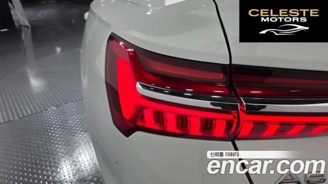 AUDI A6 (C8) 45 TFSI Premium 2021 — photo 8 sur 38