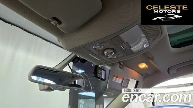 AUDI Q5 2.0 TDI Quattro 2012 — photo 18 sur 20
