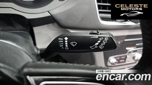 AUDI Q3 30 TDI Quattro Line 2015 — photo 28 sur 32