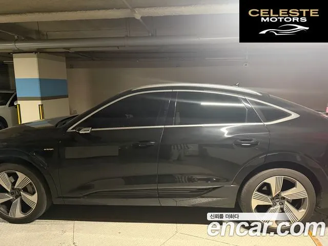AUDI e-55 Quattro Sportback 2022 — photo 5 sur 7