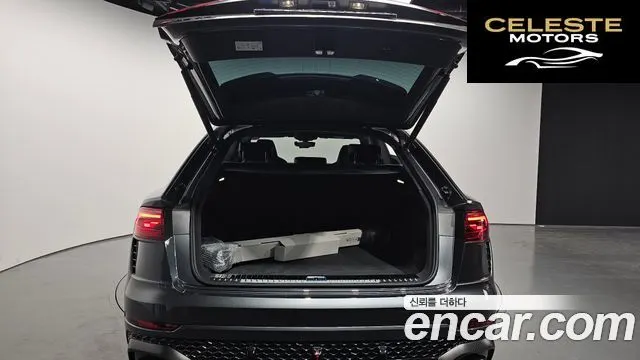 AUDI RSQ8 (4M) 4.0 TFSI Quattro Performance 2025 — photo 26 sur 36