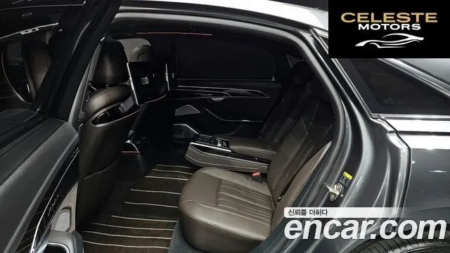 AUDI A8 (D5) 55 TFSI Quattro LWB 2021 — photo 12 sur 20