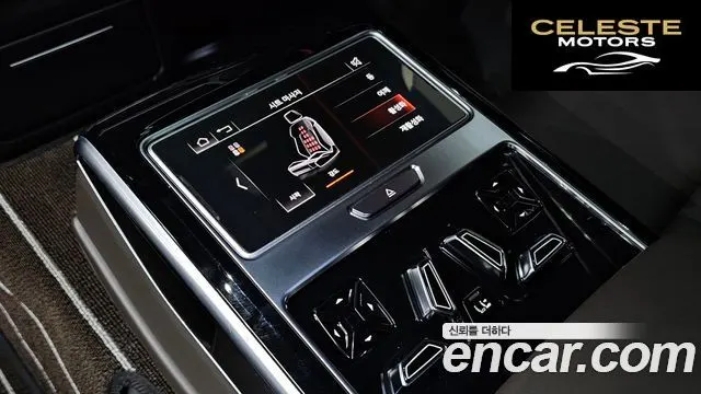 AUDI A8 (D5) 55 TFSI Quattro LWB 2021 — photo 20 sur 20