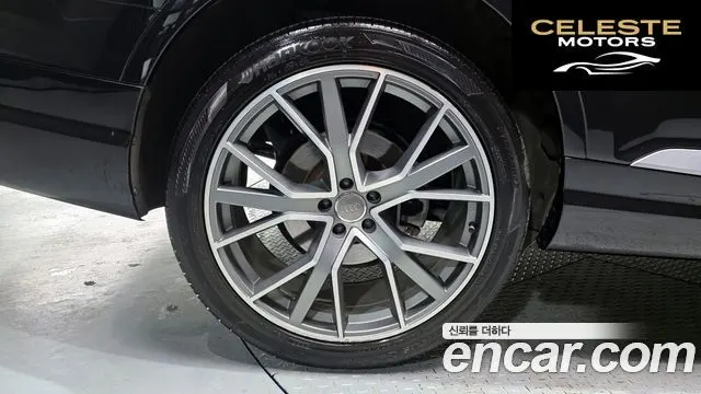 AUDI Q7 (4M) 45 TFSI Quattro 2019 — photo 5 sur 33
