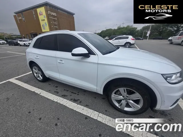 AUDI Q5 (FY) 40 TDI Quattro Premium 2020 — photo 2 sur 10
