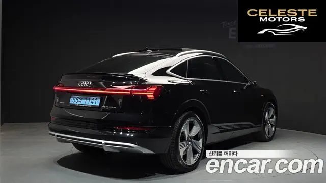 AUDI e-55 Quattro Sportback 2022 — photo 2 sur 34