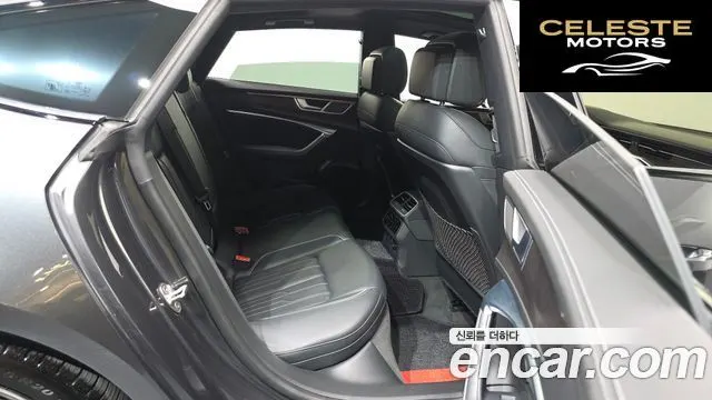 AUDI A7 (4K) 55 TFSI Quattro Premium 2022 — photo 18 sur 34