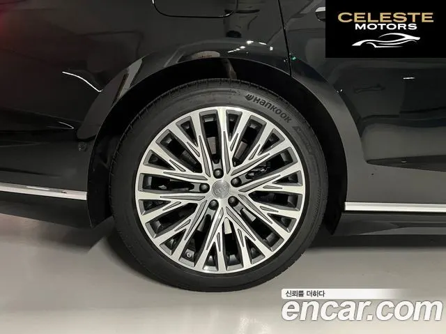 AUDI A8 (D5) 60 TFSI Quattro LWB 2020 — photo 11 sur 20