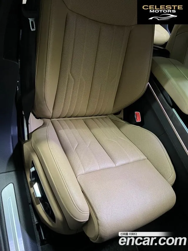 AUDI A8 (D5) 60 TFSI Quattro LWB 2020 — photo 18 sur 20