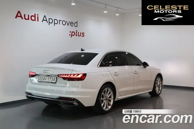 AUDI A4 (B9) 40 TFSI 2023 — photo 2 sur 26
