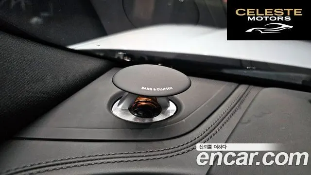 AUDI Q8 (4M) 50 TDI Quattro Premium 2020 — photo 35 sur 35