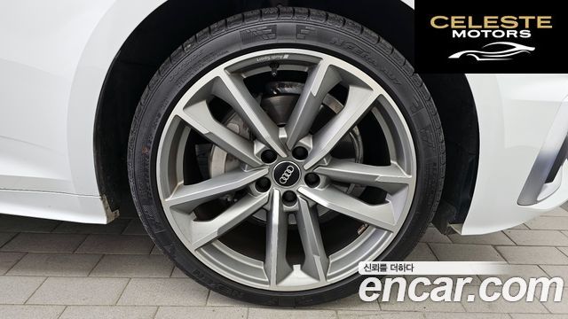 AUDI A5 (F5) 40 TDI Quattro Premium Sportback 2021 — photo 7 sur 36