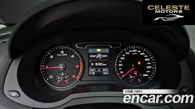 AUDI Q3 2.0 TDI Quattro Dynamic 2013 — photo 8 sur 20
