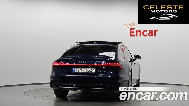 AUDI A7 (4K) 55 TFSI Quattro Premium 2022 — photo 3 sur 31