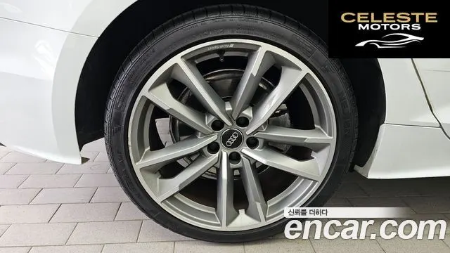 AUDI A5 (F5) 40 TDI Quattro Premium Sportback 2021 — photo 5 sur 36