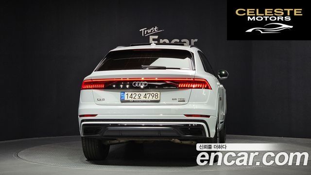 AUDI Q8 (4M) 55 TFSI Quattro Premium 2021 — photo 4 sur 35