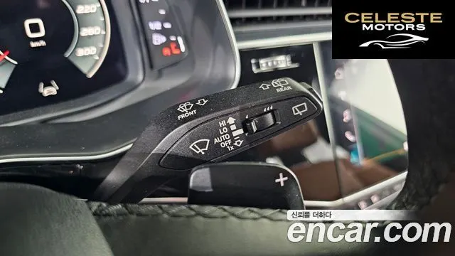 AUDI Q7 (4M) 45 TDI Quattro Premium 2021 — photo 31 sur 31