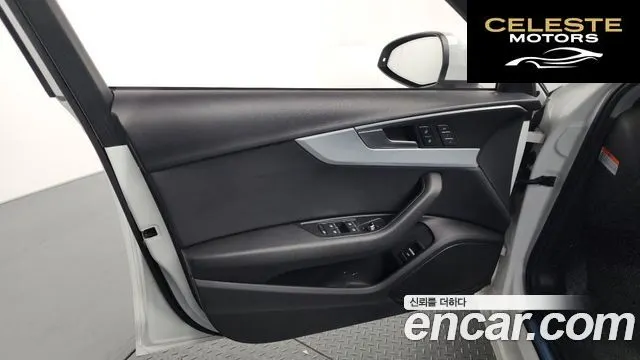 AUDI A4 (B9) 40 TFSI 2019 — photo 13 sur 31