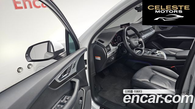 AUDI Q7 (4M) 45 TFSI Quattro 2019 — photo 12 sur 36