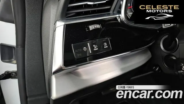 AUDI Q8 (4M) 55 TFSI Quattro Premium 2021 — photo 28 sur 35