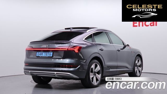 AUDI e-55 Quattro Sportback 2021 — photo 2 sur 37