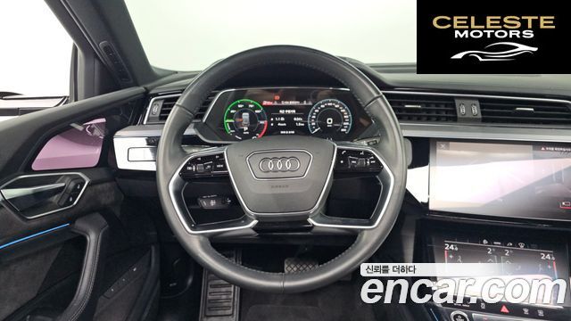 AUDI e-55 Quattro Sportback 2021 — photo 20 sur 37