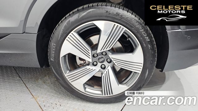 AUDI e-55 Quattro Sportback 2021 — photo 7 sur 37