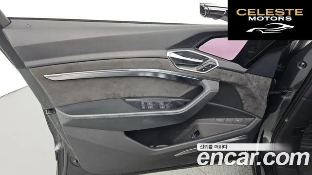 AUDI e-55 Quattro Sportback 2021 — photo 14 sur 37