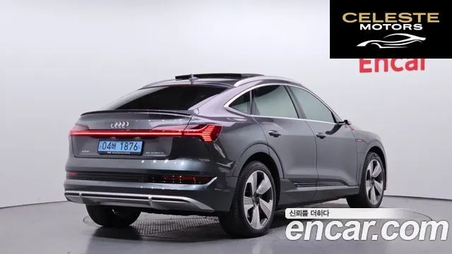 AUDI e-55 Quattro Sportback 2021 — photo 2 sur 37
