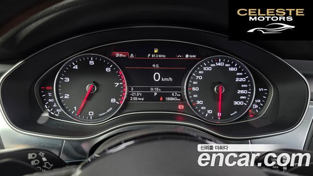 AUDI A7 3.0 TFSI Quattro 2013 — photo 8 sur 20