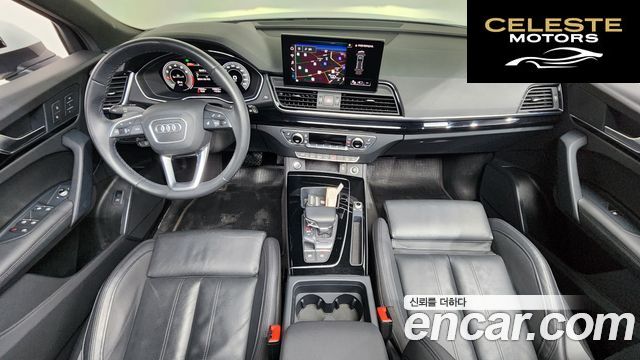 AUDI Q5 (FY) 45 TFSI Quattro Premium 2022 — photo 10 sur 34