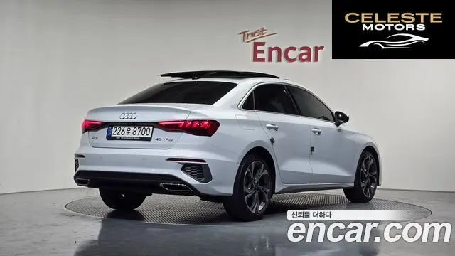 AUDI A3 (8Y) 40 TFSI Premium 2023 — photo 2 sur 32