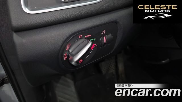 AUDI Q3 35 TDI Quattro Dynamic 2015 — photo 18 sur 20